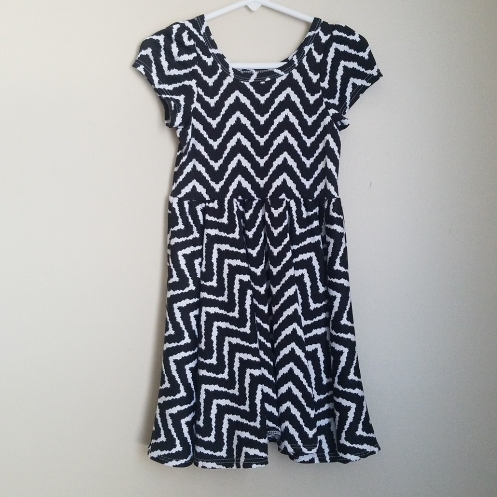 LuLaRoe Dot Dot Smile